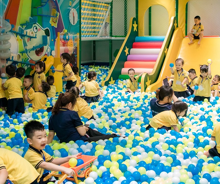 Khu nhà bóng tại khu vui chơi hướng nghiệp cho bé ở Hà Nội được các bạn nhỏ cực yêu thích