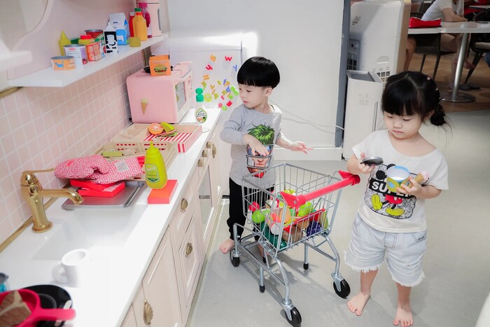 khu vui chơi hướng nghiệp dành cho trẻ em ở TP HCM Peekaboo Premium Kids Cafe