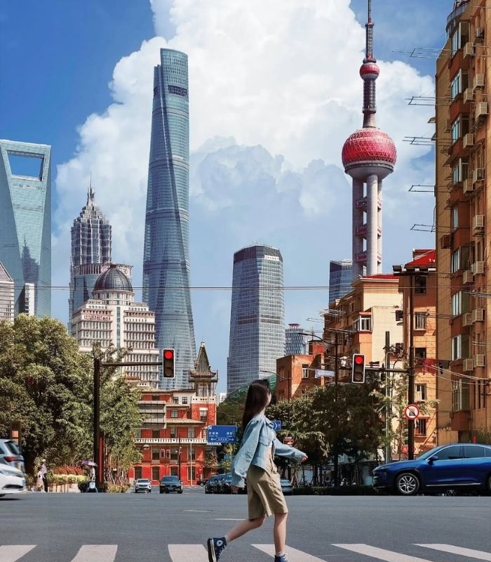 Tháp truyền hình Đông Phương Minh Châu là biểu tượng nổi bật của Thượng Hải