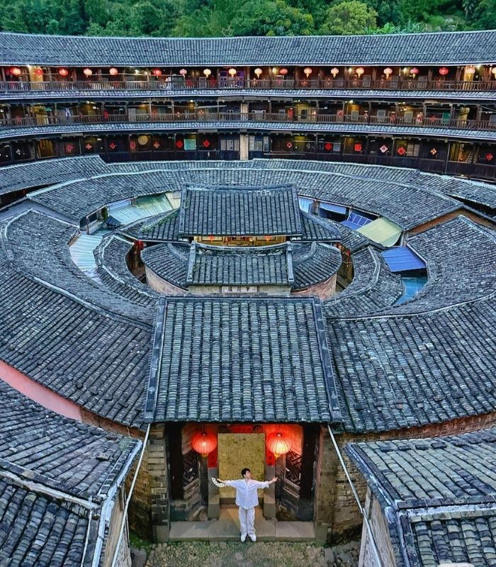 Thành Kỳ Thổ Lâu được xem là vua của quần thể chung cư cổ nhất Trung Quốc