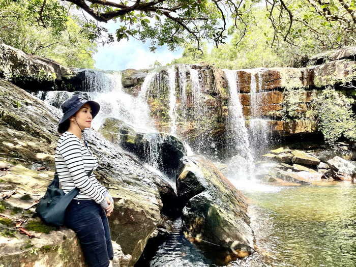 Đừng quên lưu giữ những tấm ảnh kỉ niệm bên suối Đá Ngọn Phú Quốc tuyệt đẹp