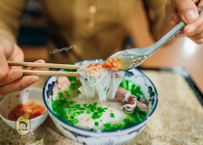 Quán bún quậy ngon nổi tiếng ở Phú Quốc - Bún quậy Hải Ngân