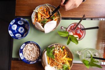 Ghé thăm top 5 quán ăn Việt nổi tiếng ngon nhất ở Berlin