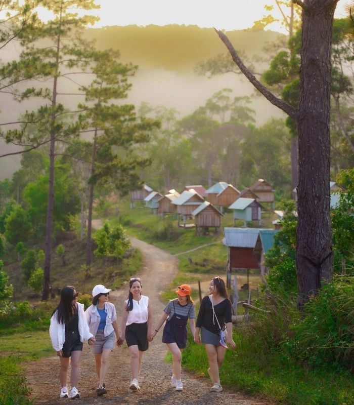 Kinh nghiệm tham quan kho lúa Măng Đen