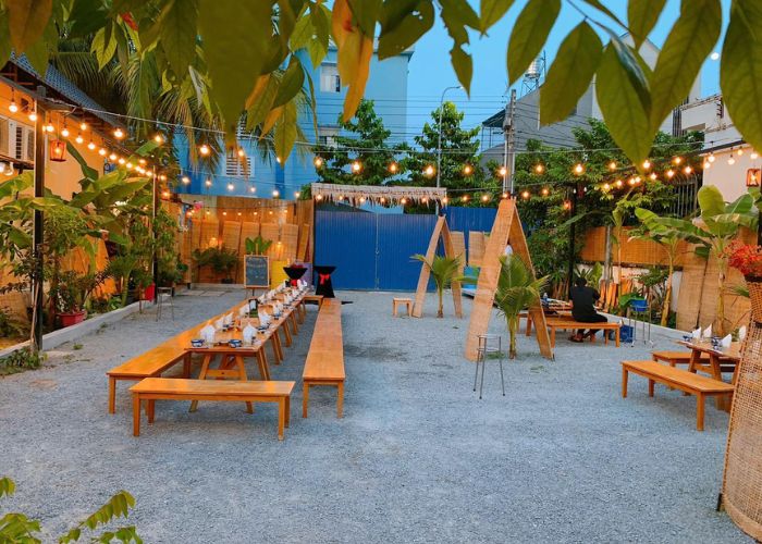 Không gian thoáng đãng của Chiều Nay Quán Bình Dương