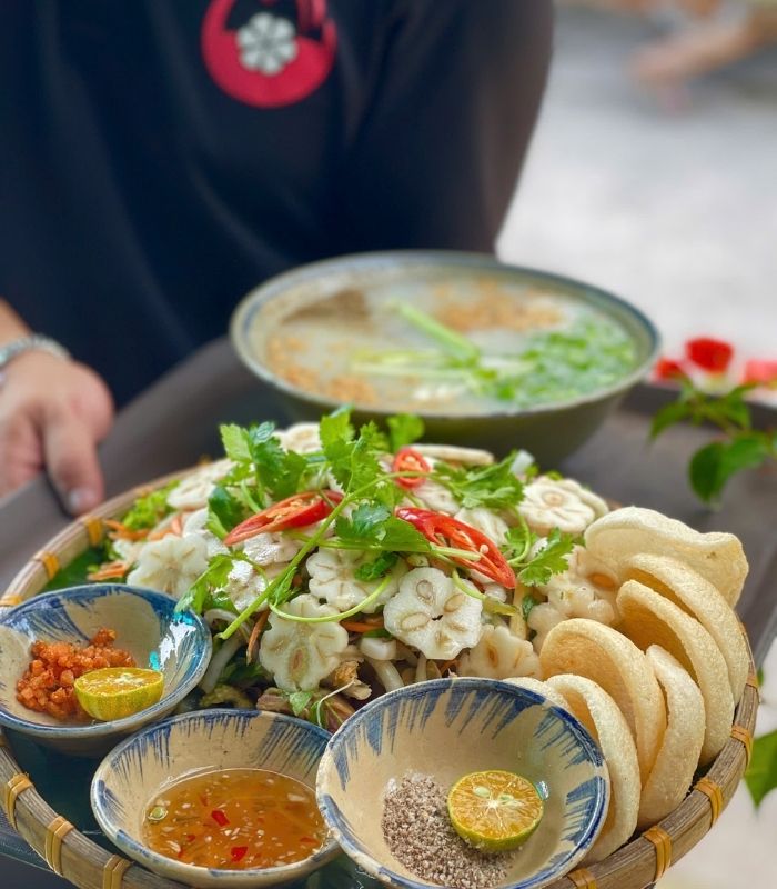 Chiều Nay Quán là quán gỏi gà măng cụt ngon ở Bình Dương được yêu thích