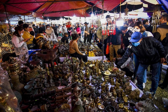 Kinh nghiệm đi hội chợ Viềng Nam Định là hội chợ diễn ra vào mùng 7, mùng 8 tháng Giêng hàng năm