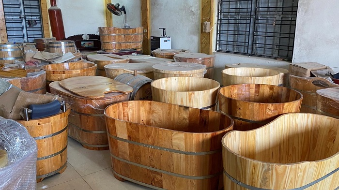 Kinh nghiệm du lịch làng trống Đọi Tam Hà Nam là ngoài sản phẩm trống truyền thống còn có những sản phẩm đa dạng hơn