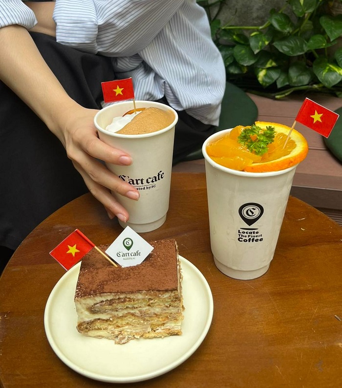 Giữa phố xá tấp nập có một địa chỉ quán cà phê sang trọng ở Quận Đống Đa Hà Nội cho bạn trú ẩn