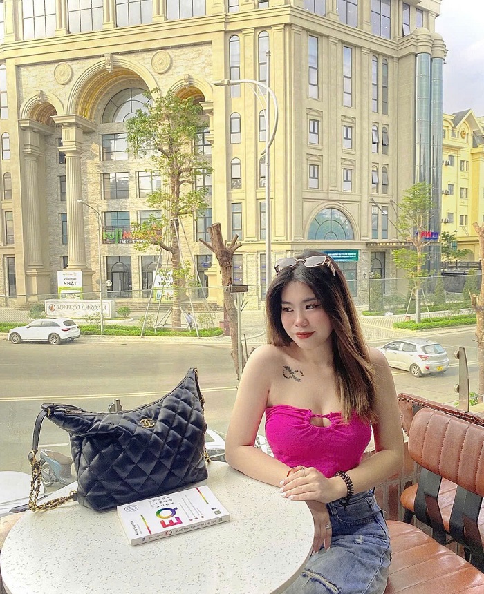 Quán cà phê sang trọng ở Quận Đống Đa Hà Nội này có những góc chụp ảnh siêu đẹp