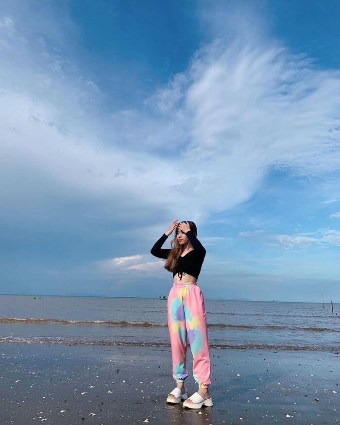 Kinh nghiệm du lịch biển Tân Thành Tiền Giang - khám phá bãi biển cát đen độc đáo