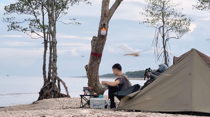 Kinh nghiệm du lịch biển Tân Thành Tiền Giang - Cắm trại gần bãi biển