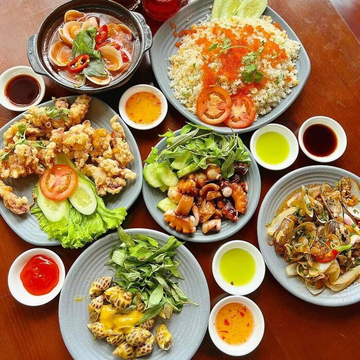 Quán hải sản ngon nổi tiếng ở Vũng Tàu - Quán nướng Cô Nên