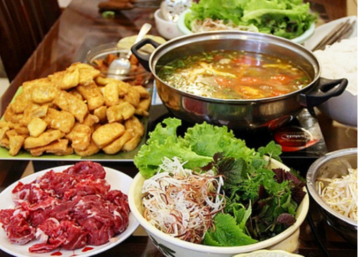 Món lẩu đặc trưng ở các quán lẩu ngon tại Sapa Lào Cai.