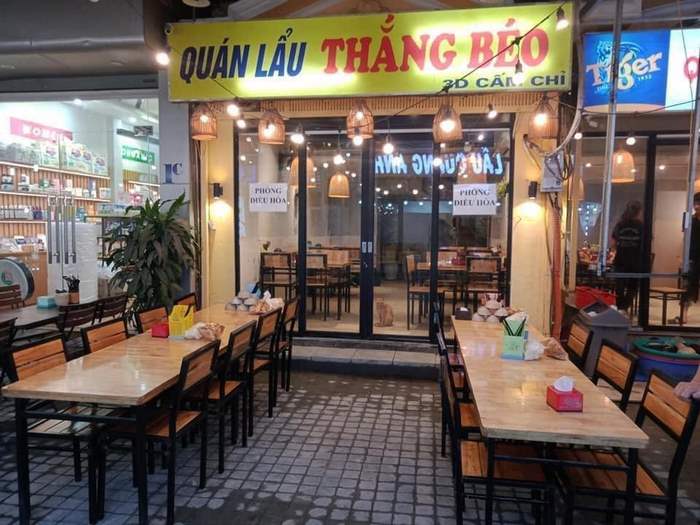 Quán lẩu xuyên đêm ngon nhất Hà Nội này nổi tiếng với món lẩu ếch đặc sắc.