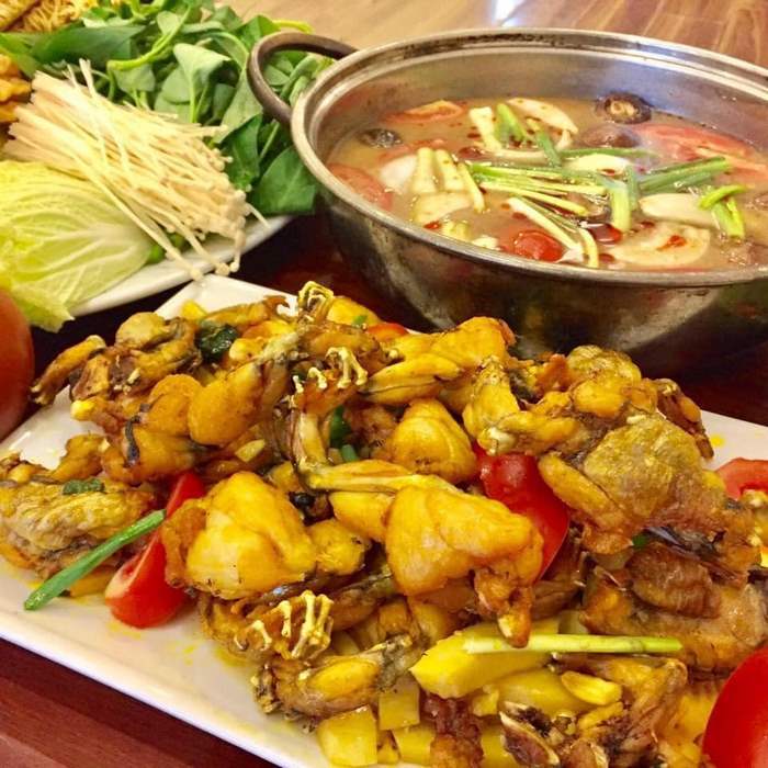 Quán lẩu Thắng Béo là một trong những quán lẩu xuyên đêm ở Hà Nội được nhiều người biết.