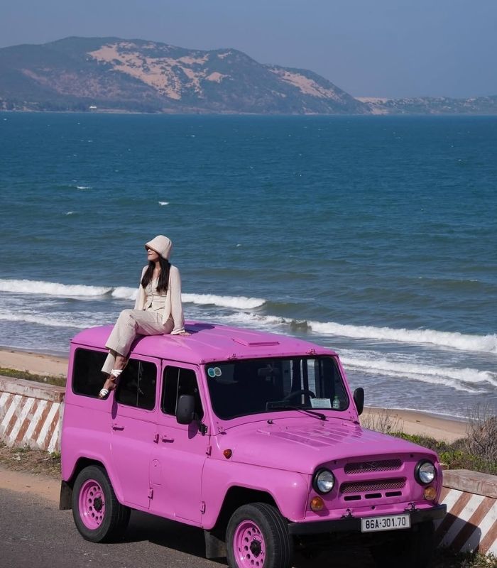 Mũi Né nổi tiếng với cung đường ven biển ấn tượng nhất Việt Nam