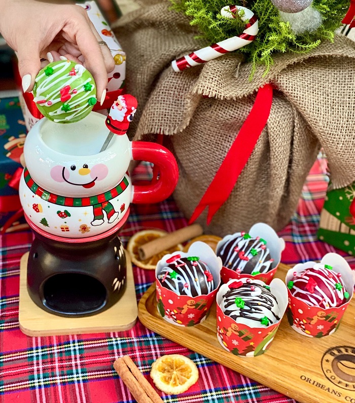 Đồ uống mùa đông Hà Nội phải kể tới chocobomb