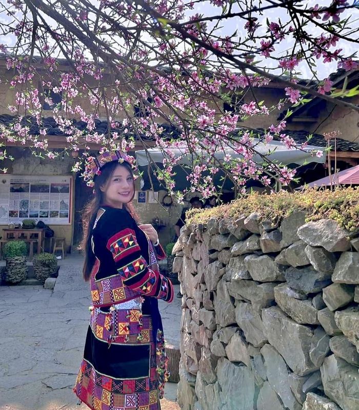 Bí quyết chụp ảnh đẹp với kinh nghiệm du lịch làng Lô Lô Chải