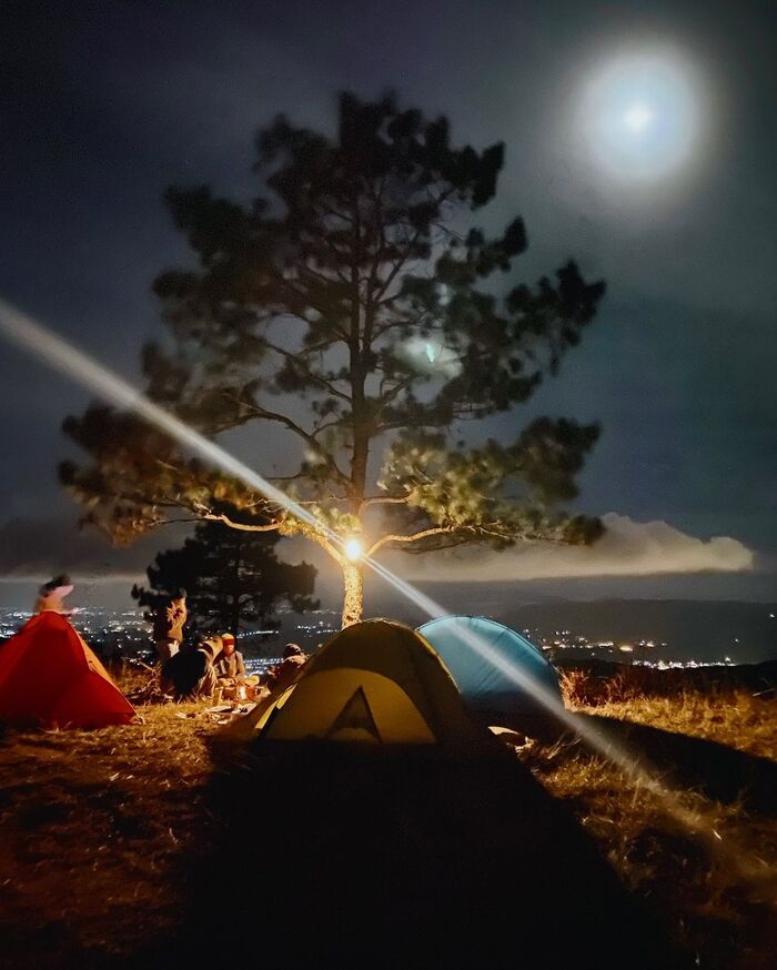cắm trại qua đêm ở đồi Du Sinh Đà Lạt