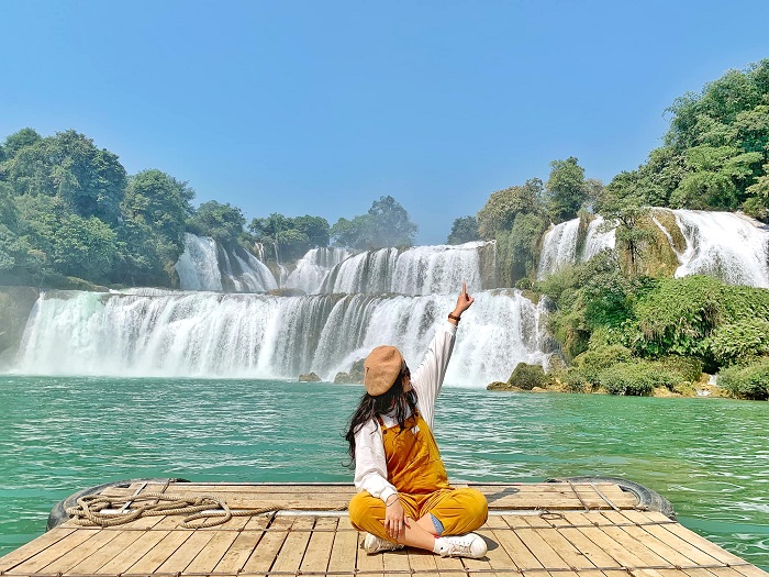 Trùng Khánh Cao Bằng có gì chơi? Nhất định phải ghé thác Bản Giốc