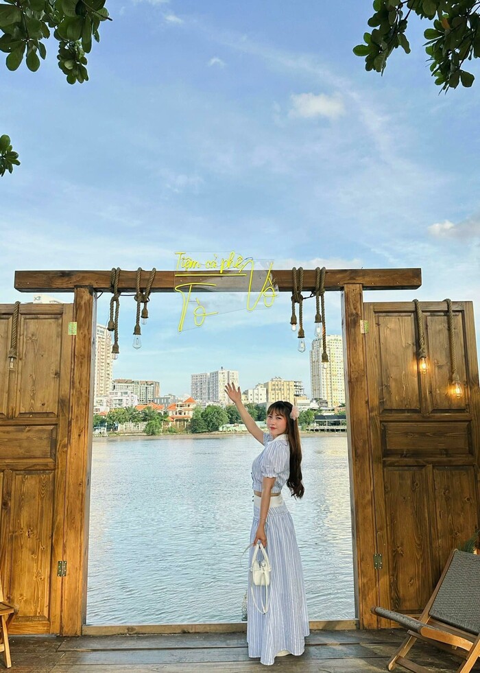 Địa điểm đi chơi Tết ở TP HCM - Các quán cafe view bắn pháo hoa đẹp Địa điểm đi chơi Tết ở TP HCM - Các quán cafe view bắn pháo hoa đẹp