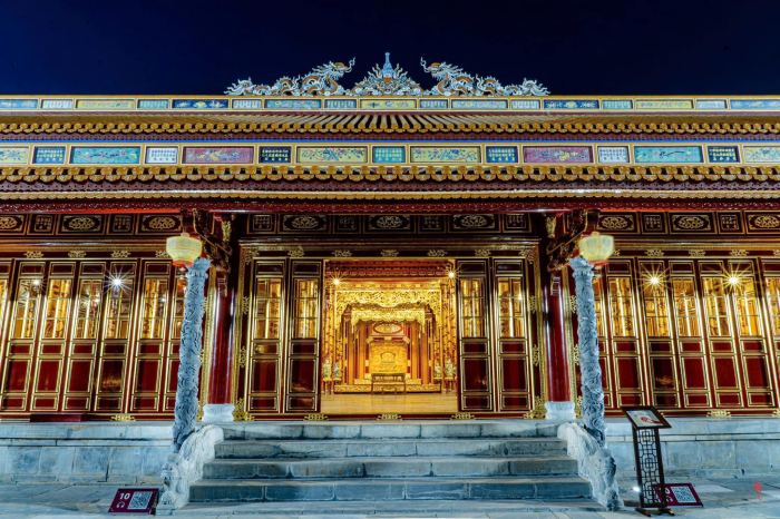 Khám phá Điện Thái Hòa Huế - Khám phá Điện Thái Hòa Huế -