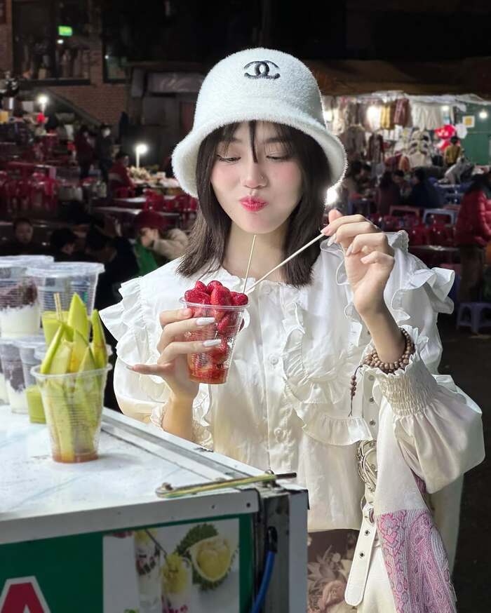 Kinh nghiệm du lịch Đà Lạt 3 ngày 2 đêm tự túc - Ăn vặt ở chợ đêm