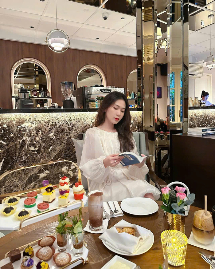 Nhà hàng có menu giáng sinh ở TP HCM - Côn Sơn Restaurant and Lounge