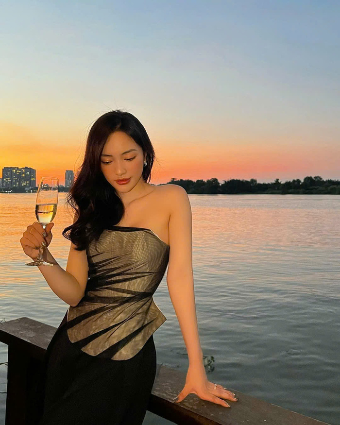 Nhà hàng có menu giáng sinh ở TP HCM - The Deck Saigon