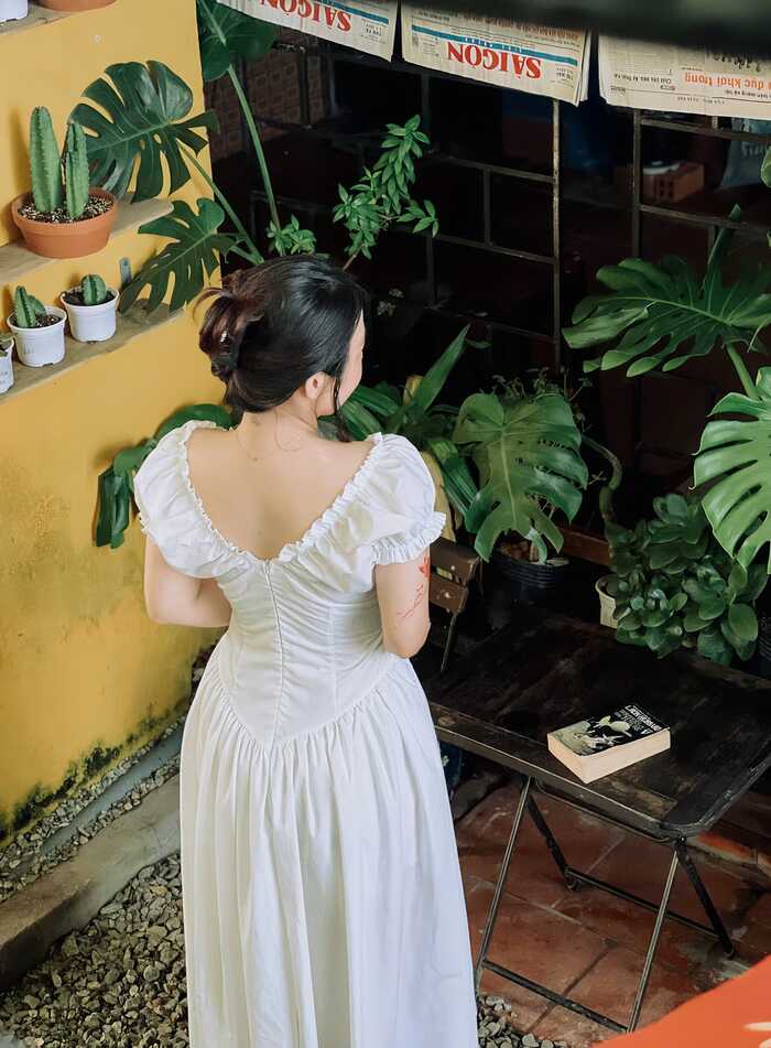 Quán cafe trang trí giáng sinh ở Phú Quốc - Tiệm cà phê Trong Hẻm