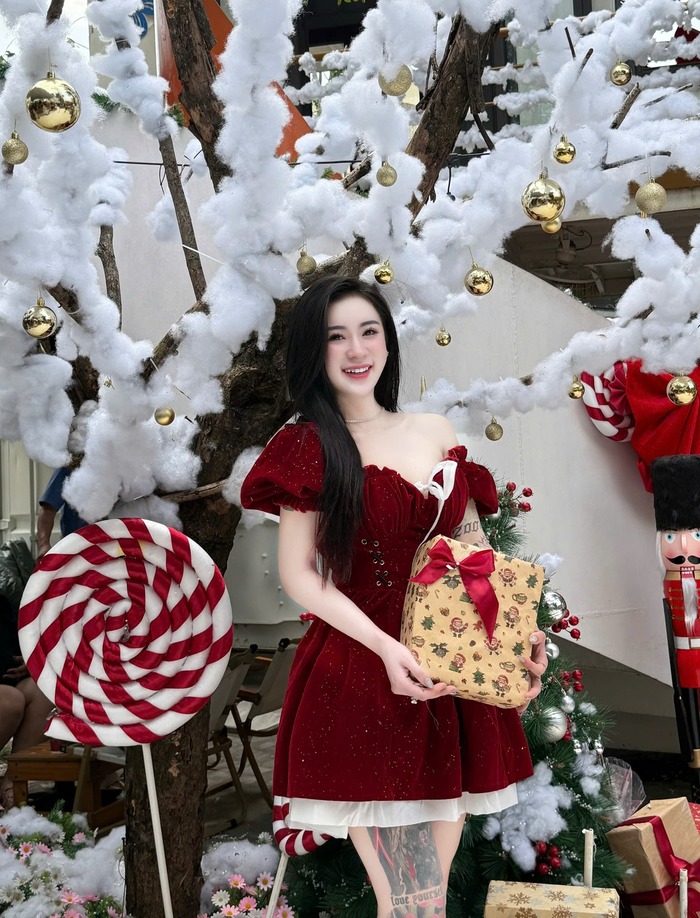 Quán cafe trang trí giáng sinh ở TP Thủ Đức - Tiệm trà Kimwon