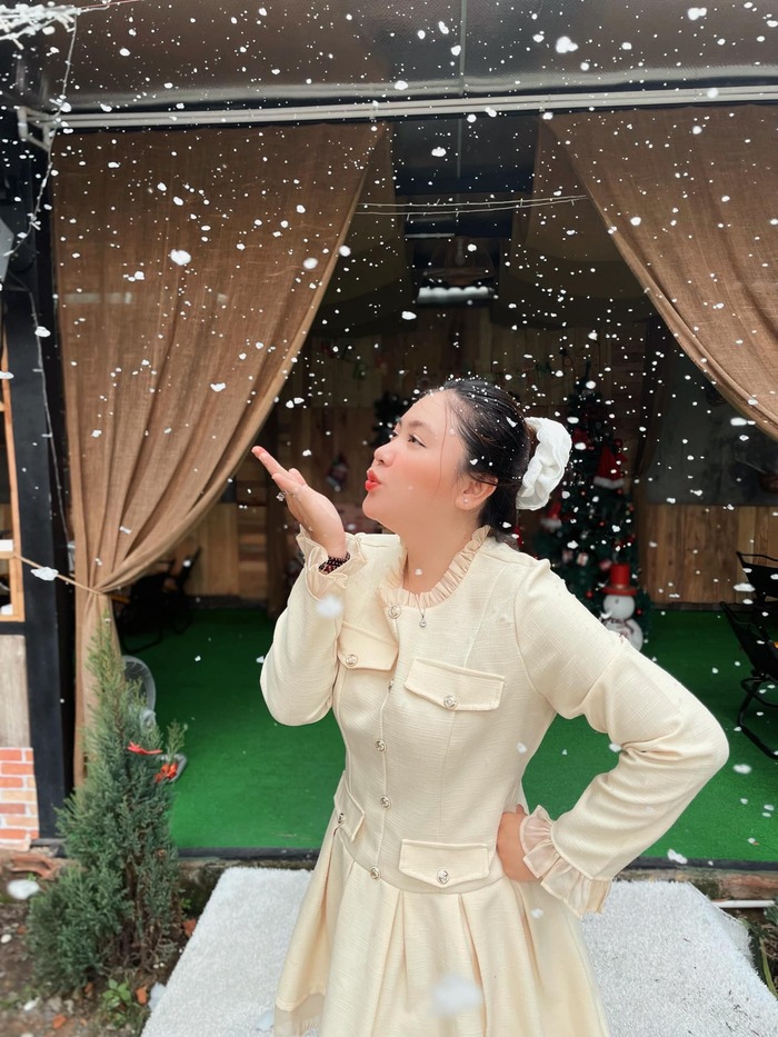 Quán cafe trang trí giáng sinh ở TP Thủ Đức - Jeunesse Dalat Chill