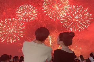 Chốt liền list điểm bắn pháo hoa 2025 ở 3 miền tha hồ đón Countdown