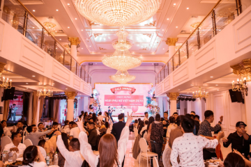 Cuối năm rộn ràng với 8 nhà hàng tổ chức tất niên tốt nhất ở Hà Nội