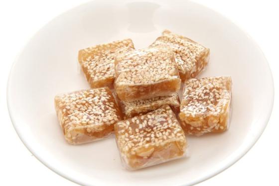 Khám phá những địa chỉ mua mè xửng Huế ngon khó cưỡng