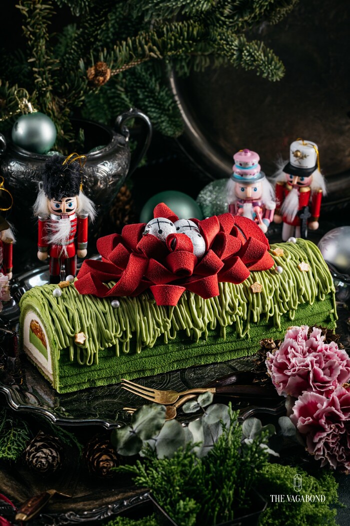 Tiệm bán bánh giáng sinh ở TP HCM - The Vagabond Pâtisserie & Café