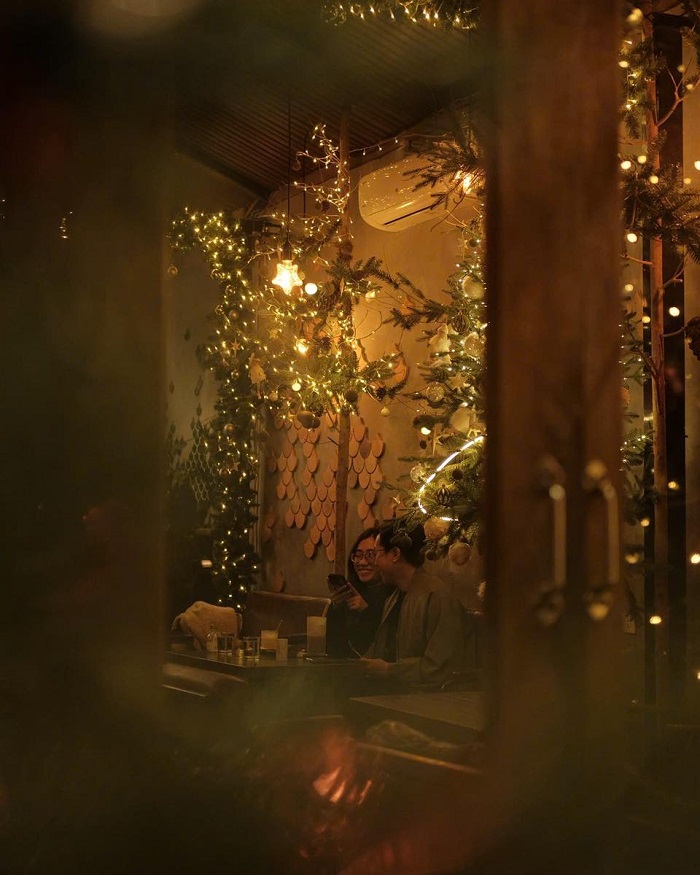 Chi phí du lịch Huế 2 ngày 1 đêm tự túc thưởng thức café hoặc pub