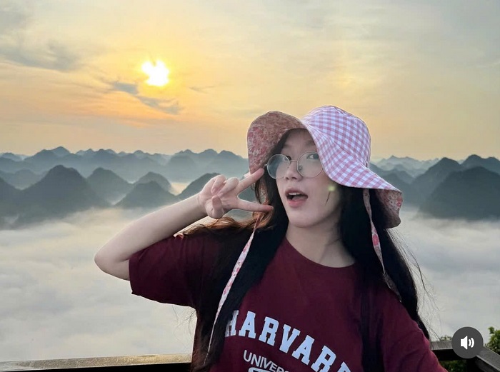 Săn mây tuyệt đẹp từ đỉnh Nà Lay trong chuyến du lịch làng Quỳnh Sơn Lạng Sơn