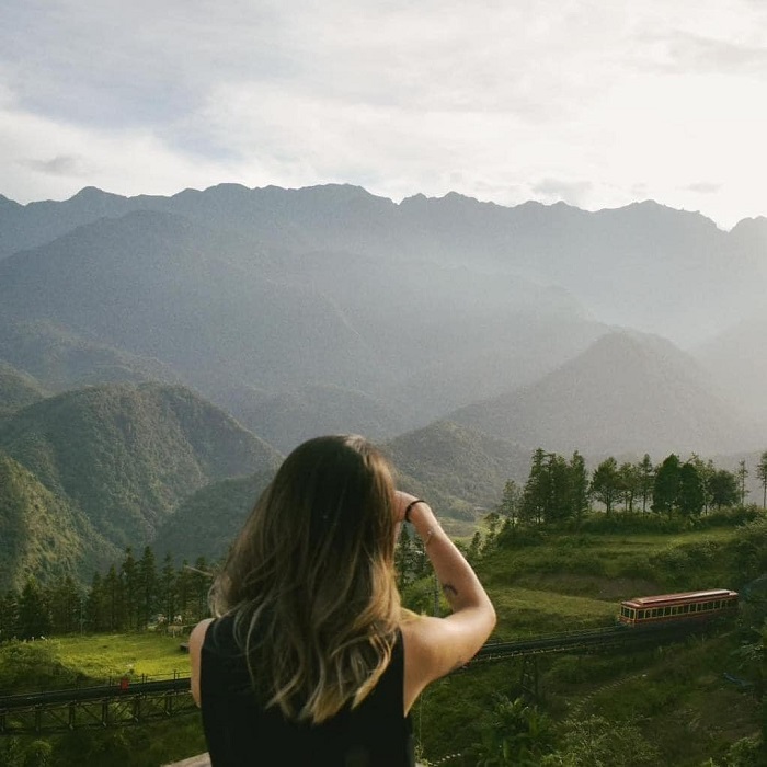 Góc view hết nước chấm tại quán cafe view đẹp ở Sapa