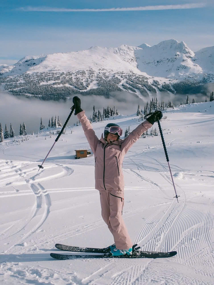 Tháng 12 đến tháng 4 là thời điểm các khu trượt tuyết hàng đầu ở Canada hoạt động