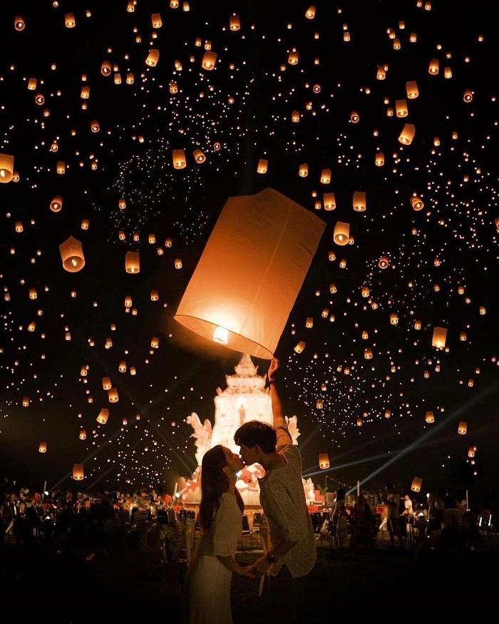 Yi Peng là lễ hội lồng đèn lớn nhất châu Á tổ chức ở Chiang Mai