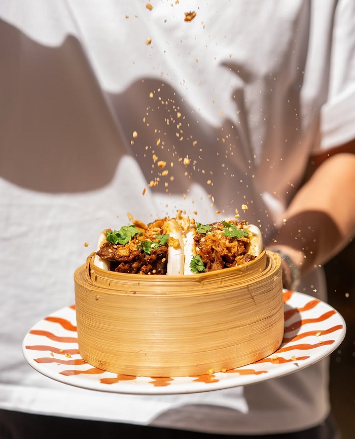 Bánh bao thịt heo là món ăn ngon phải thử tại Đài Loan phổ biến