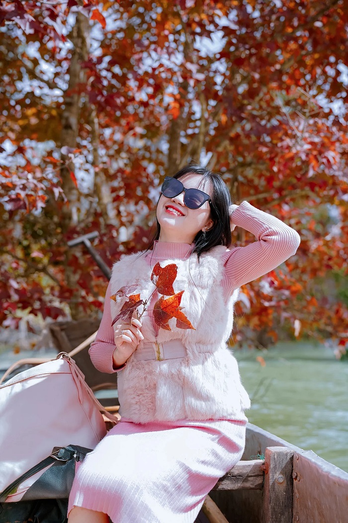 Bạn có thể lựa chọn nhiều phương tiện để tới rừng phong Khe Sanh Quảng Trị