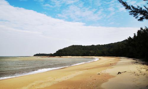 Cuối tuần l&agrave;m Robinson tr&ecirc;n đảo C&ocirc; T&ocirc; Con