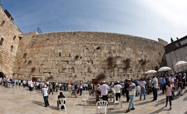 Dạo chơi ở th&aacute;nh địa linh thi&ecirc;ng nhất Jerusalem