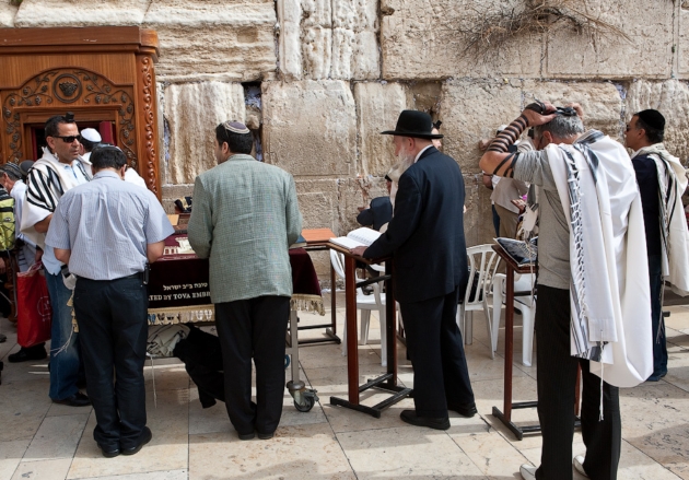 Dạo chơi ở th&aacute;nh địa linh thi&ecirc;ng nhất Jerusalem