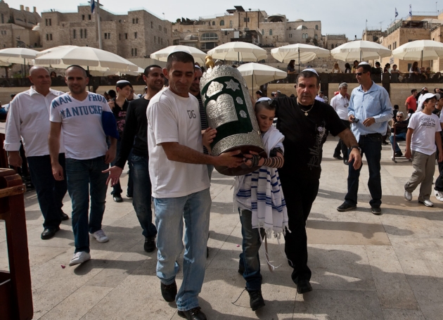 Dạo chơi ở th&aacute;nh địa linh thi&ecirc;ng nhất Jerusalem
