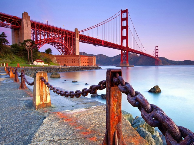 Cầu Cổng Vàng niềm tự hào của vịnh biển San Francisco