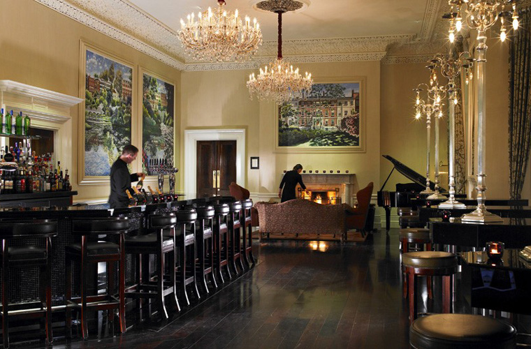 Đi để "thưởng thức" 15 qu&aacute;n bar đẹp nhất thế giới